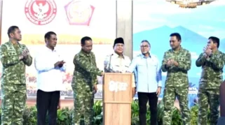 Prabowo Siap Kurangi Anggaran TNI dan Polri Demi Atasi Kemiskinan