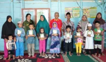 PT BSU Salurkan Beasiswa dan Perlengkapan Sekolah bagi Anak Desa Bungku