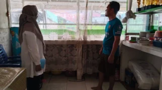 Puskesmas Way Tuba Inspeksi Kesehatan Lingkungan di Rumah Makan Sawit Asri 4
