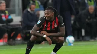 Rafael Leao Siap Gabung Tottenham, AC Milan Minta €60 Juta