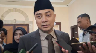 Realisasi PAD Surabaya Capai 98 Persen, Eri Cahyadi Pastikan Sesuai Target