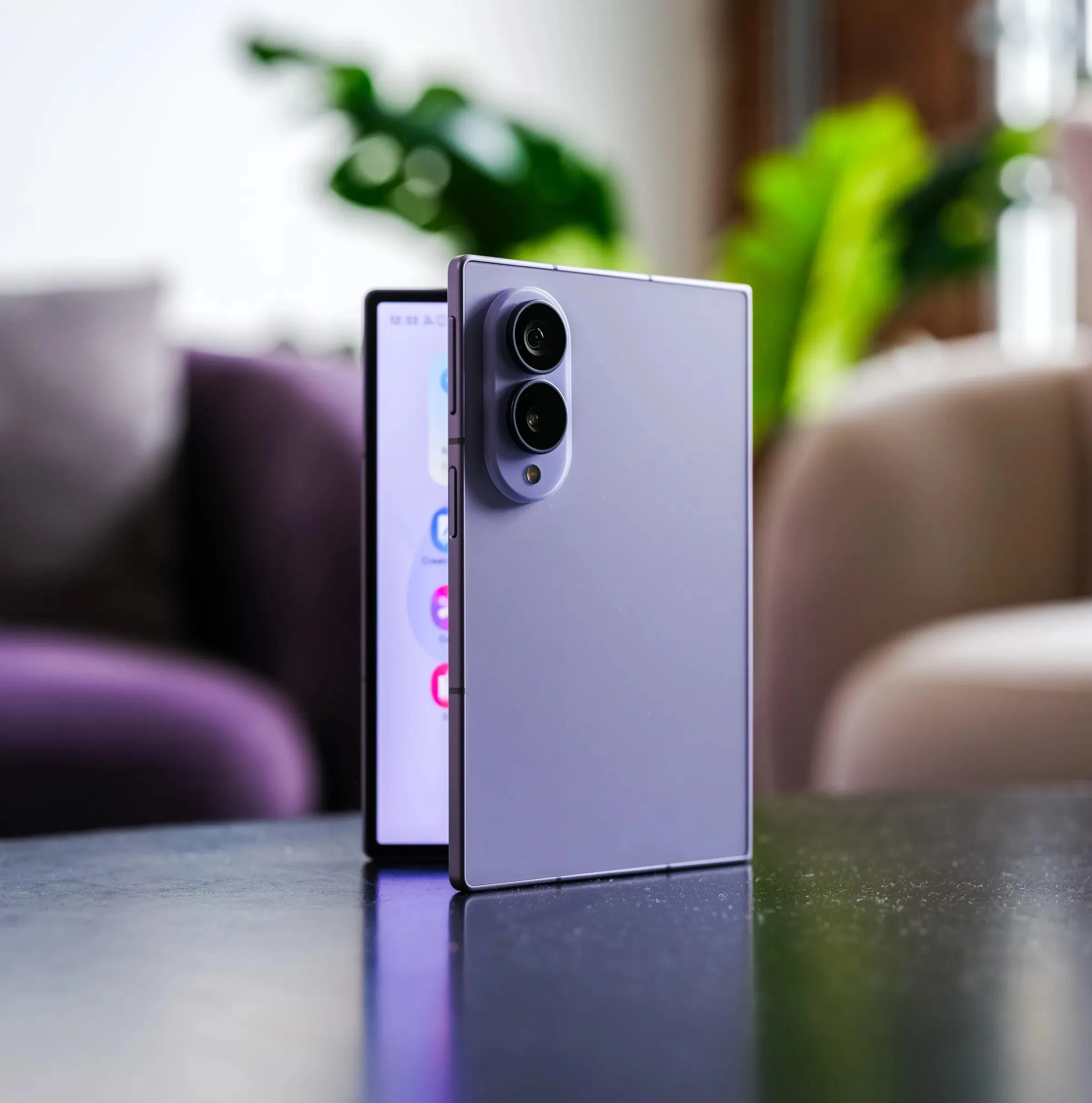 Samsung Galaxy Z Fold 8 Resmi: Desain Paspor dan Baterai Silikon Jadi Andalan