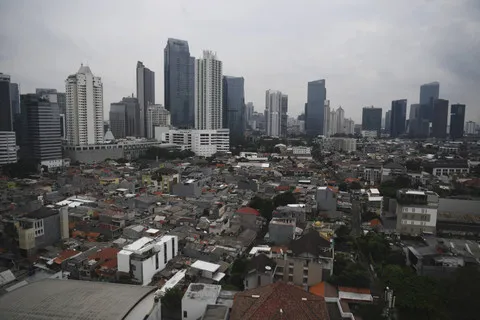 S&P Pertahankan Rating Kredit RI di BBB dengan Outlook Stabil