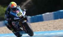 Tantangan Klub Racing dalam Perebutan Zak Butters dan Persiapan Pra Musim yang Terbatas