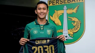 Tekad Arief Catur Bawa Persebaya Juara Setelah Perpanjang Kontrak Empat Musim