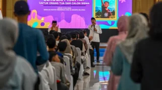 Tinjau Sekolah Rakyat di Jaksel, Pramono-Gus Ipul Sampaikan Harapan kepada Siswa