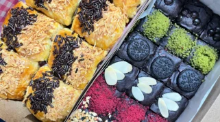 Tips Menikmati Bolen Pisang dan Fudgy Brownies dari Hanasta Bakery