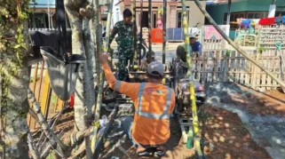 TNI Genjot Pengerjaan Sumur Bor di Kelurahan Tanjung Iman untuk Akses Air Bersih