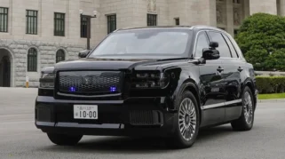 Toyota Century SUV 2026 Resmi Jadi Mobil Dinas Perdana Menteri Jepang Sanae Takaichi