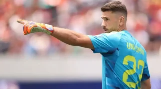 Unai Simon Catat Rekor Clean Sheet Terpanjang di Piala Dunia