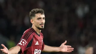 Venezia Resmi Datangkan Albion Rrahmani dari Sparta Praha