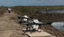 Vietnam dan Filipina Naik Status, Petani Papua Gunakan Drone