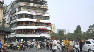 Vietnam Terapkan Denda Hingga Rp892 Juta bagi Penyebar Hoaks di Media Sosial