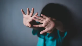 Viral Ayah di Bandung Barat Pukul-Jambak Anaknya Hingga Berdarah, Polisi Ciduk