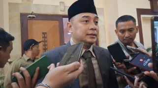 Wali Kota Surabaya Evaluasi Konser Eks Hi-Tech Mall Usai Ricuh, 12 Korban Dirawat