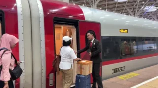 Whoosh Masih Jadi Favorit Wisatawan Malaysia, Tembus 373.433 Penumpang