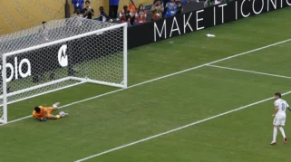 Yassine Bounou Cetak Rekor Penalti di Piala Dunia 2026