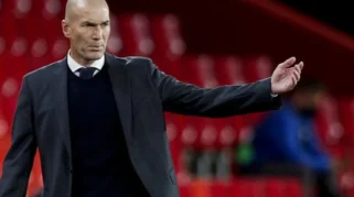 Zinedine Zidane Resmi Gantikan Didier Deschamps sebagai Pelatih Timnas Prancis