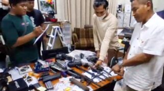 3 Fakta Penemuan Ratusan Senjata di Sekolah Jakarta Selatan, hanya Satu Senjata Api
