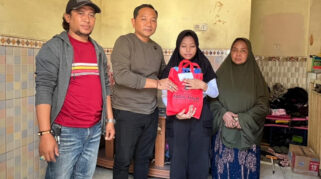 Abdul Malik Fasilitasi Pendidikan Pesantren Gratis untuk Anak Yatim yang Terputus Sekolah di Surabaya