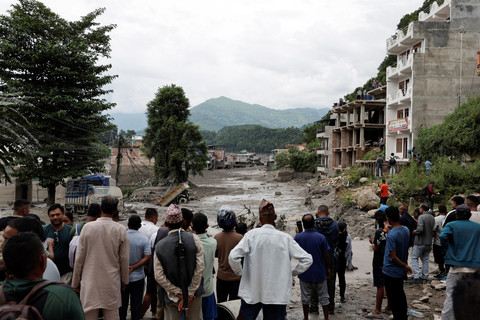 Banjir Bandang di Pegunungan Nepal-Tibet Tewaskan 160 Orang dan Ratusan Hilang
