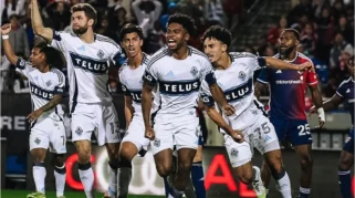 Brian White Cetak Dua Gol, Vancouver Whitecaps Menang Telak 5-0 atas FC Dallas