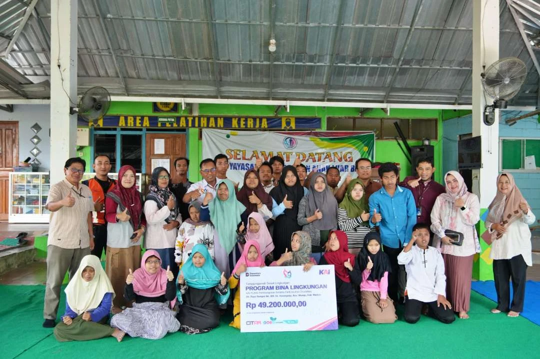 Daop 7 Madiun Salurkan TJSL untuk Infrastruktur, Pendidikan, Budaya, dan Disabilitas