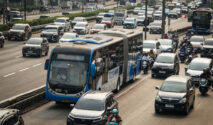 Dishub DKI Cabut Sementara Pembatas Jalur TransJakarta di Jalan Gatot Subroto untuk Redakan Kemacetan