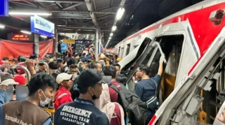 Dua Insiden KRL Terserempet di Jakarta Tewaskan Dua Orang dan Ganggu Operasional Commuter Line