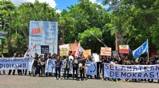Dukungan Legislator dan Aksi Mahasiswa untuk Selamatkan KSR College di Samastipur