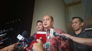 Eks Jampidsus Febrie Ajukan Praperadilan, Kejagung Siap Hadapi