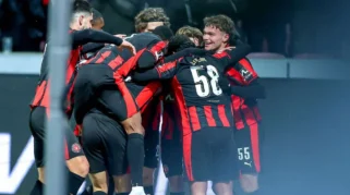 FC Midtjylland Berikan Penghormatan kepada Churchill Oliseh di Denmark