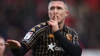 Hull City dan Stoke City Bahas Transfer Liam Millar dan Sorba Thomas