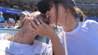 Justin dan Hailey Bieber Nikmati Kencan Romantis di Pertandingan Baseball Dodgers