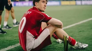Kartu Merah Ole Romeny dan Kekalahan Fortuna Sittard dari AZ Alkmaar: Analisis dan Dampaknya