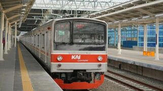 Kecelakaan KRL Duri-Tangerang Tewaskan Pelajar di Perlintasan Tak Resmi Kalideres
