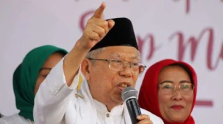 Kiai Maruf Amin Tegaskan Pentingnya Kejujuran dan Akhlak Ulama dalam Muktamar ke-35 NU di Jombang
