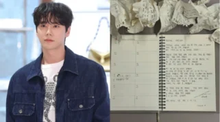 Lee Sin Young Umumkan Wajib Militer Lewat Surat Tulisan Tangan