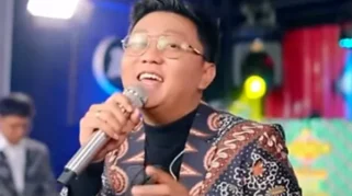 Lirik Lagu Sinarengan dari Denny Caknan, Lengkap dengan Makna Cinta dan Kebersamaan