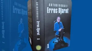 Megawati Soekarnoputri Hadiri Peluncuran Buku Autobiografi Erros Djarot dengan Kehadiran Tokoh Nasional