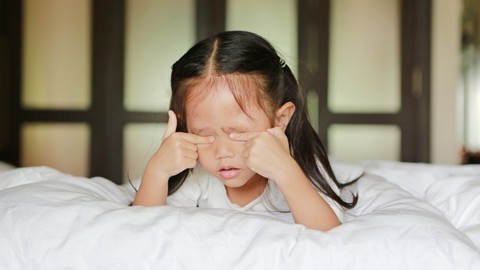Memahami Penyebab dan Cara Mengatasi Anak Usia 3 Tahun yang Sulit Tidur Kembali