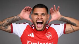 Mengenal Bruno Guimaraes: Pilar Baru Gelandang Arsenal dengan Perjalanan Karier yang Inspiratif