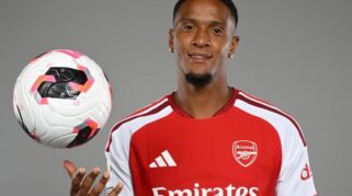 Mengenal Ezri Konsa: Bek Inggris Baru Arsenal dengan Perjalanan Karier dan Keunikan Bahasa