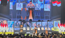 Momen-momen Prabowo Hadiri Peluncuran Buku Bahlil