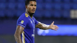 Nasib Ramon Tanque di Persib: Performa Mandek dan Tantangan Kelebihan Pemain Asing