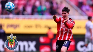 Olympiacos Tawarkan Kontrak untuk Edson Álvarez dan Sambut Armando 'Hormiga' González di Liga Yunani