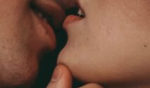 Panduan Memilih dan Menggunakan Sex Toys Terbaik untuk Pengalaman Intim yang Lebih Memuaskan