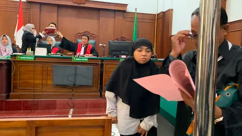 Perobohan Rumah Dinas Bea Cukai Surabaya, Terdakwa Dituntut 1 Tahun Penjara dengan Kerugian Negara Rp 537 Juta