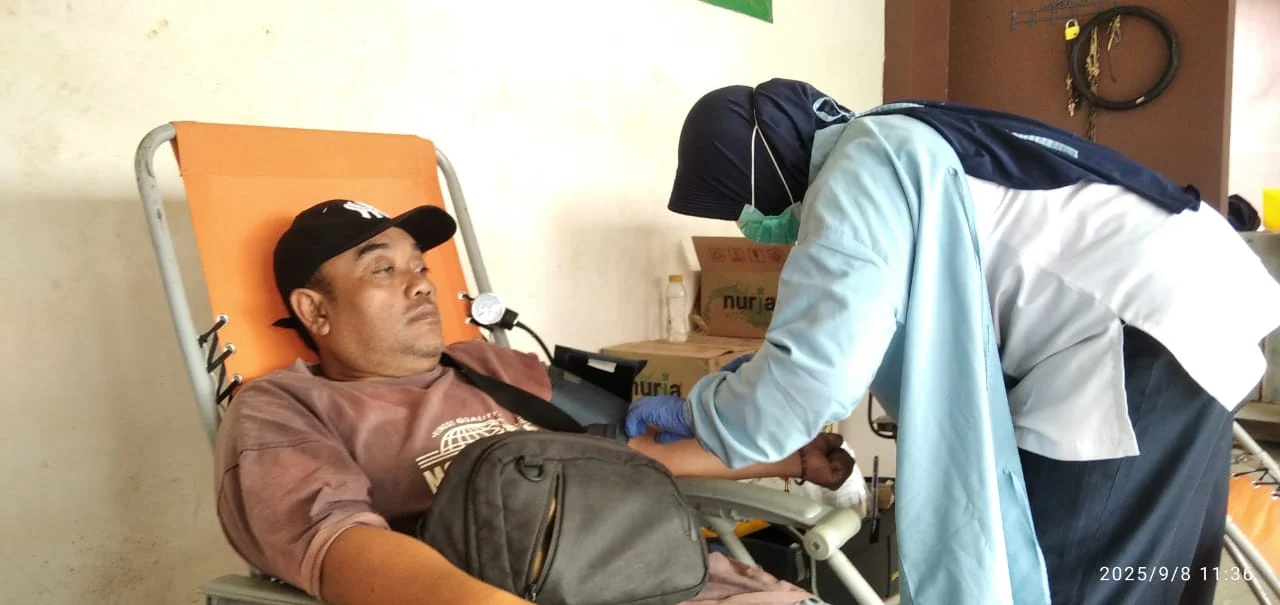 PMI Jember Himpun 28 Kantong Darah Bersama GMU Buah Tropis Umbulsari