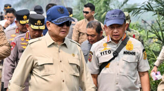 Presiden Prabowo dan Mendagri Tito Karnavian Tinjau Langsung Penanganan Karhutla di Kalimantan Barat